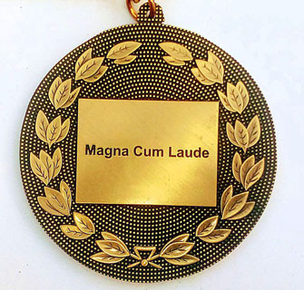 Magna Cum Laude emblem